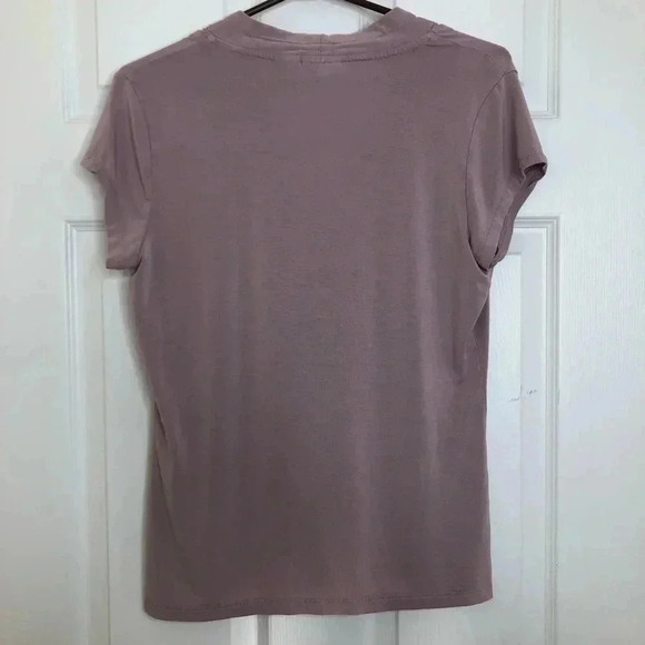 Tahari Short Sleeved Shirt Flowy Light  Purple Size Medium - Picture 8 of 15